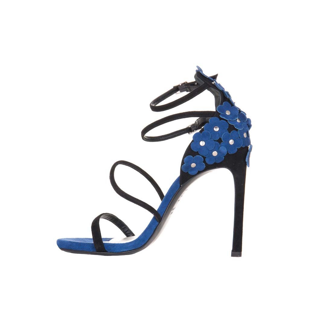 Stuart Weitzman, Sandali